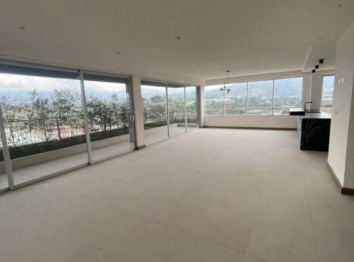 Dúplex de 260 m con Pérgola y Terraza de 170 m — imagen 1