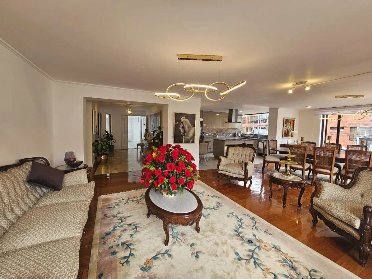 Venta Departamento 261 m², 3 Habitaciones, Sector Granda Centeno, Quito Tenis Hípico 3 Parqueaderos — imagen 5