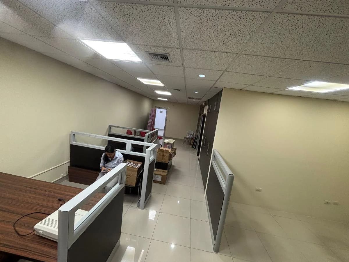 Vendo Oficina Samborondon Edificio Diana Quintana a Lado Moderna Plaza, Guayas — imagen 3