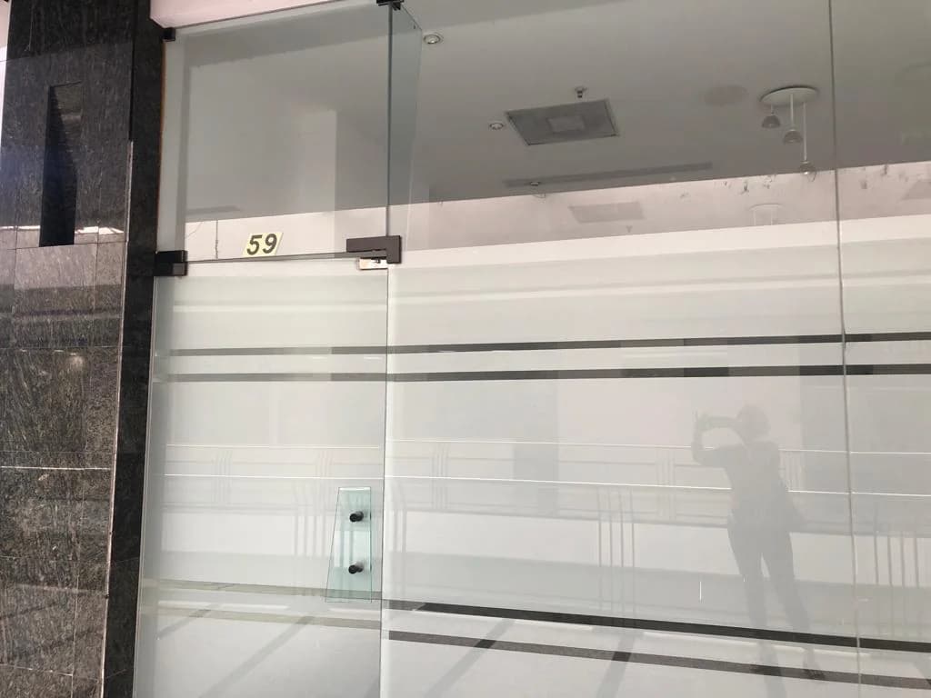 Se Vende Oficina en Primer Piso Word Trade Center, Guayas — imagen 4