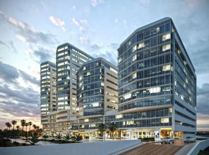 En Venta Oficina 44 m² - Edif. Platinum 2 - Av Febres Cordero - Ciudad Millenium, Guayas — imagen 1