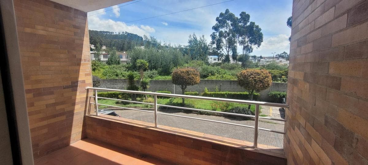 Vendo Departamento en Norte de Quito Calle Legarda 3 Dorm. — imagen 10