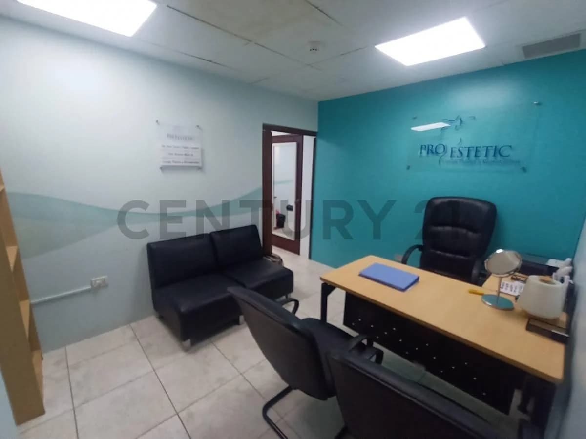 Vendo Consultorio con 3 Oficinas Pb 80 m² Kennedy Norte Torre Médica Pcas, Guayas — imagen 4