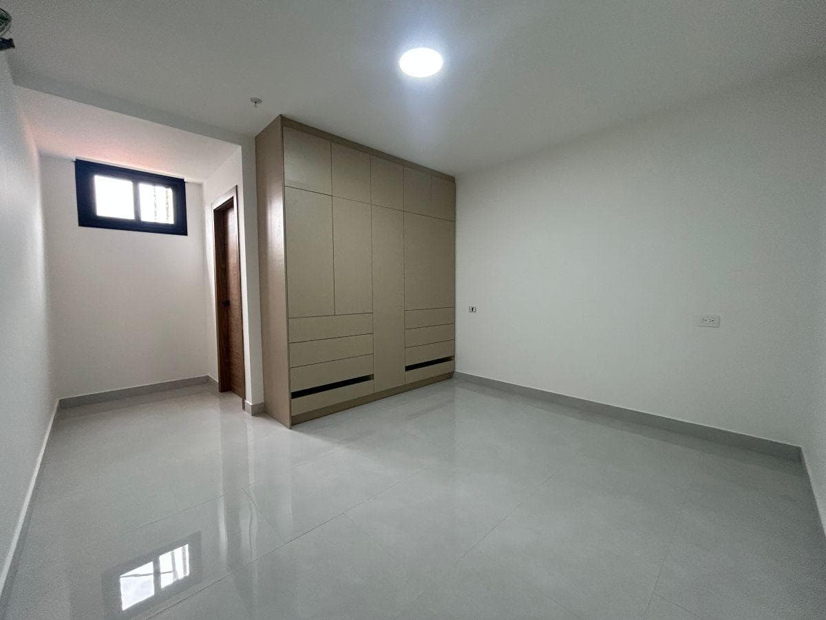 Se Vende Departamento de Estreno con Ascensor en Olivos 2, Guayas — imagen 9