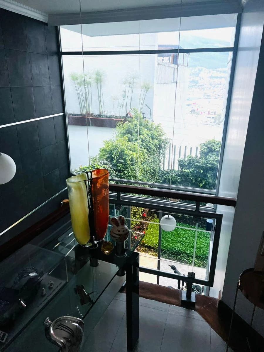 Hermoso Departamento Moderno con Jardín en Jardines del Batan — imagen 2