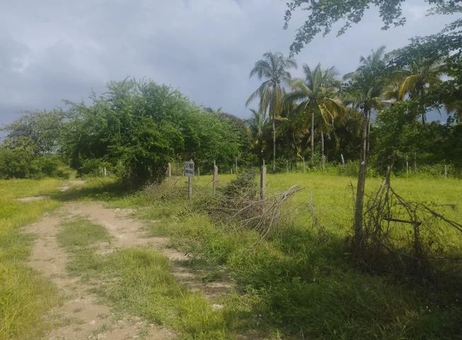Terreno en venta en Cantón de Portoviejo, Manabí