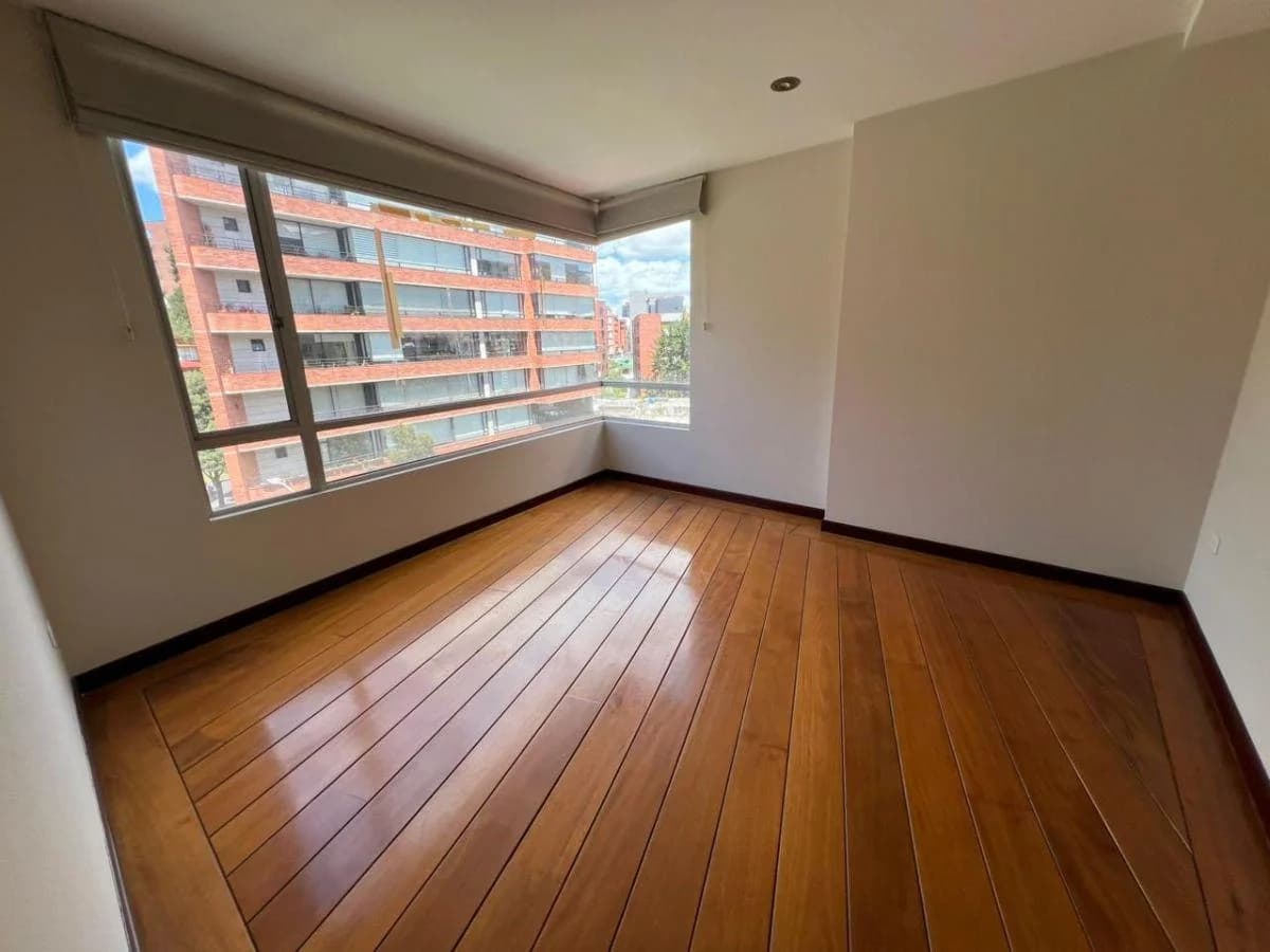 Vendo Departamento, Sector Gonzalez Suarez, 140 m, 155.000 Dólares. Provincia de Pichincha — imagen 3