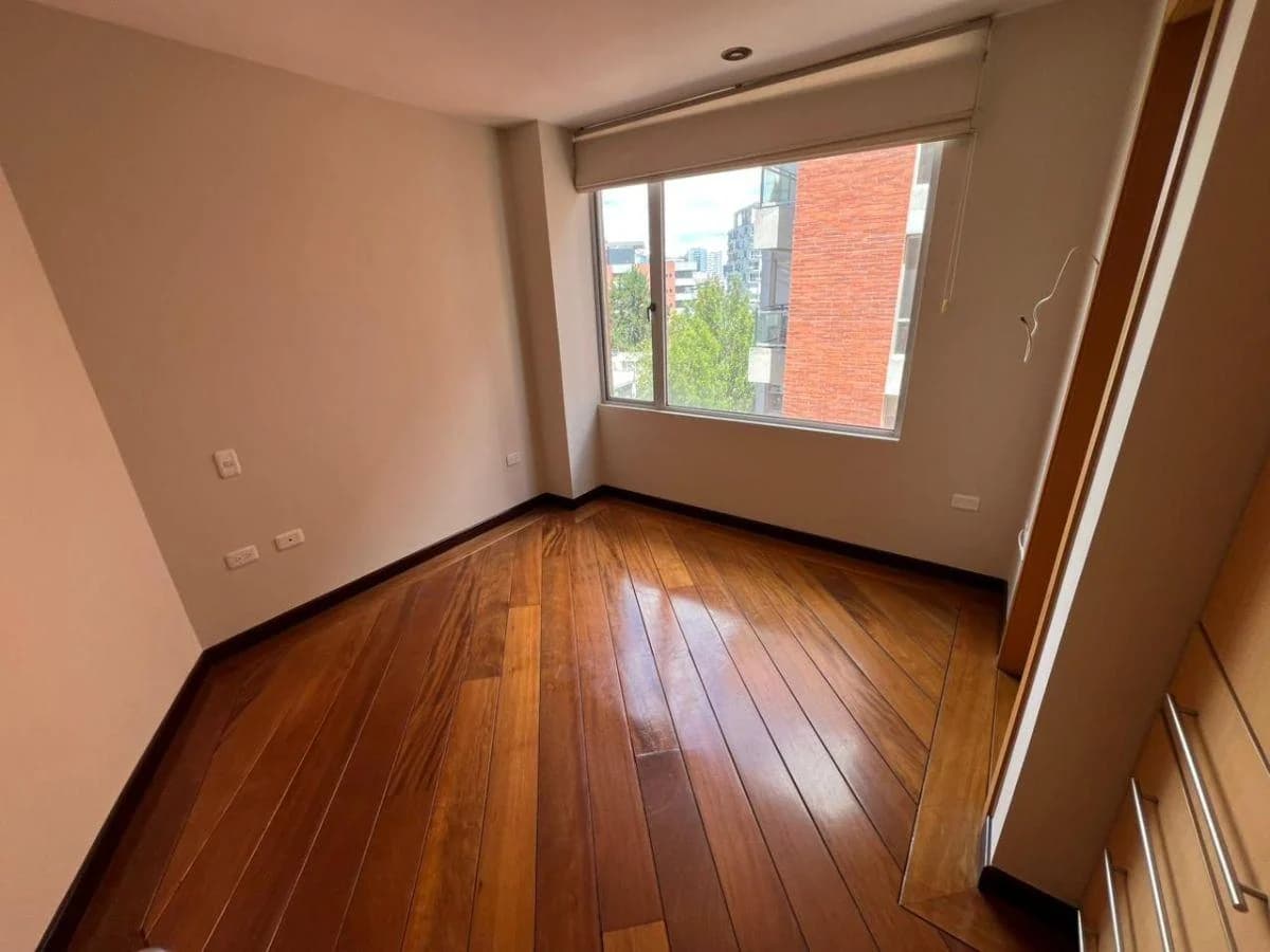 Vendo Departamento, Sector Gonzalez Suarez, 140 m, 155.000 Dólares. Provincia de Pichincha — imagen 2