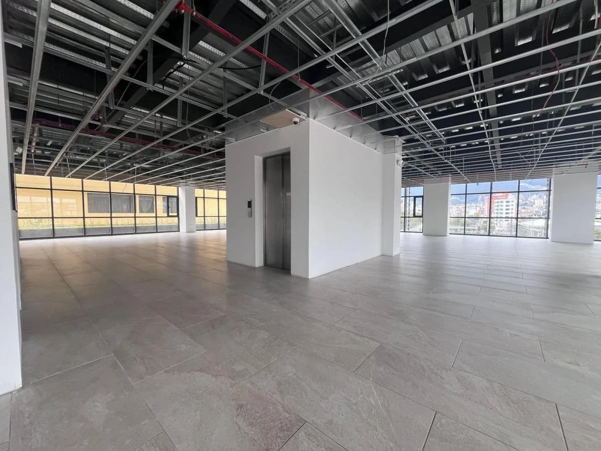 El Batán, Oficina en Venta, 494.98 m², 2 Ambientes — imagen 4