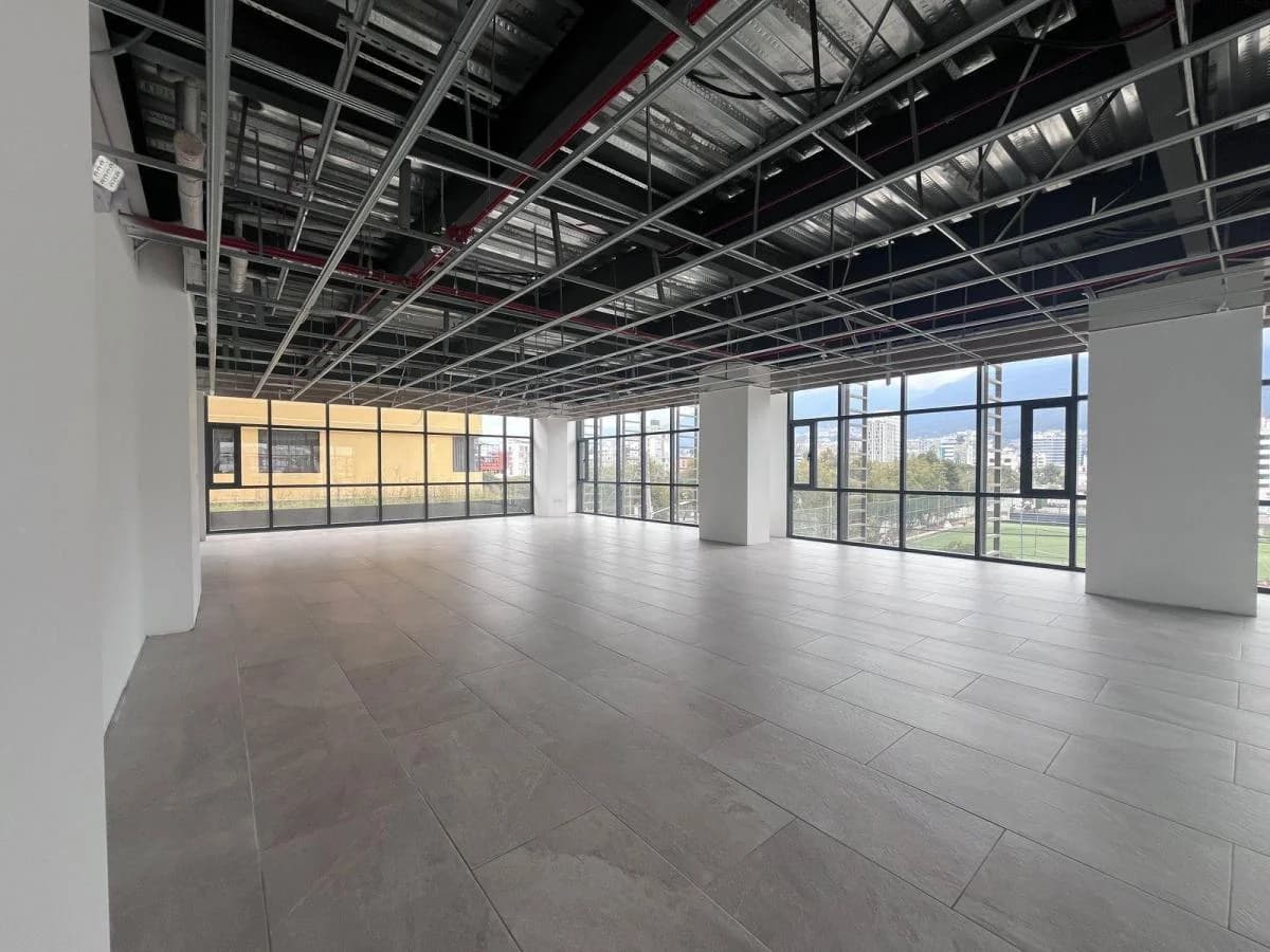 El Batán, Oficina en Venta, 494.98 m², 2 Ambientes — imagen 3