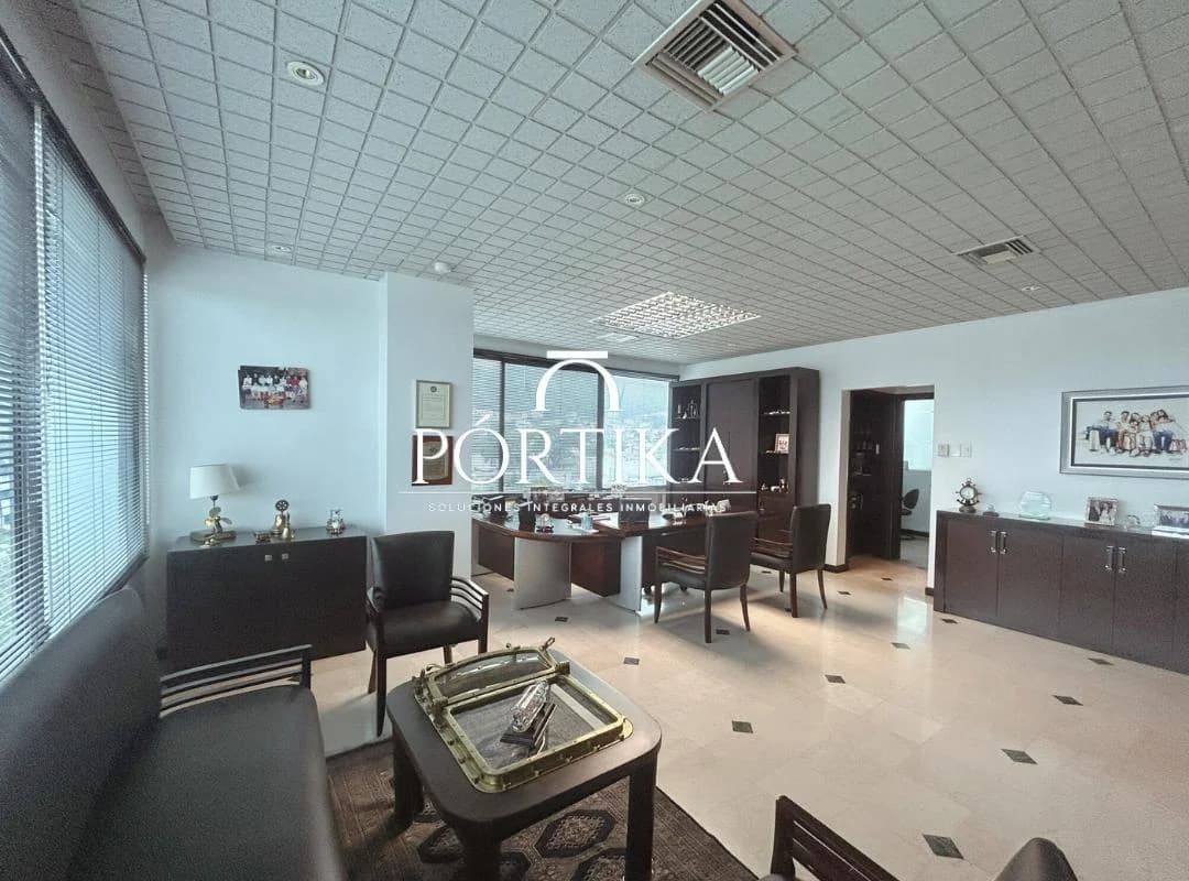 Venta Oficina Amoblada - Edificio Classic - Bellavista (Frente Alban Borja), Guayas — imagen 3