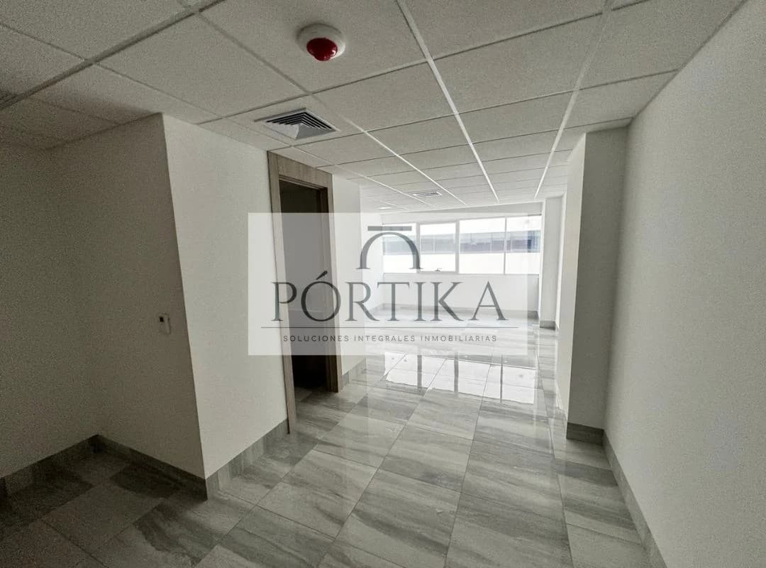 Venta Oficina - Platinum II - Vía Samborondon, Guayas — imagen 5