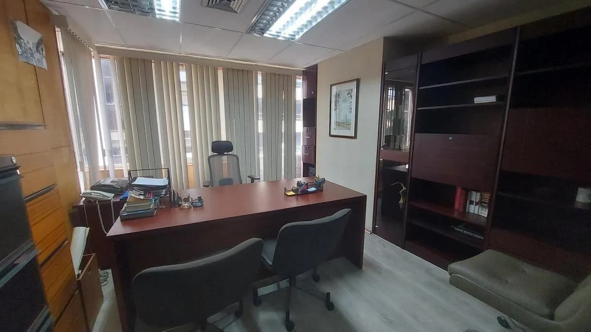 Se Vende Oficina Amplia en El Centro Bancario de Guayaquil, Guayas — imagen 5