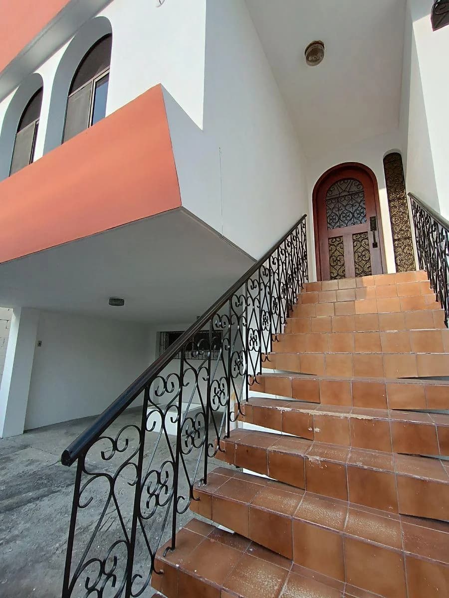 Departamento de 3 Niveles de 305 m² con 3 Dorm. en Venta en Nueva Kennedy, Guayas — imagen 5