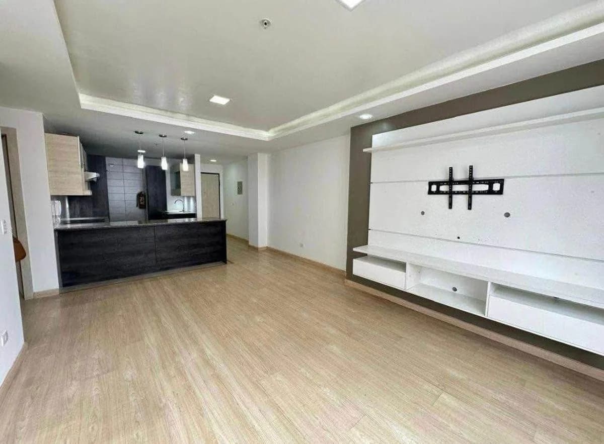 Hermoso Departamento de Venta, Av 9 de Octubre, La Pradera, Iñaquito — imagen 5