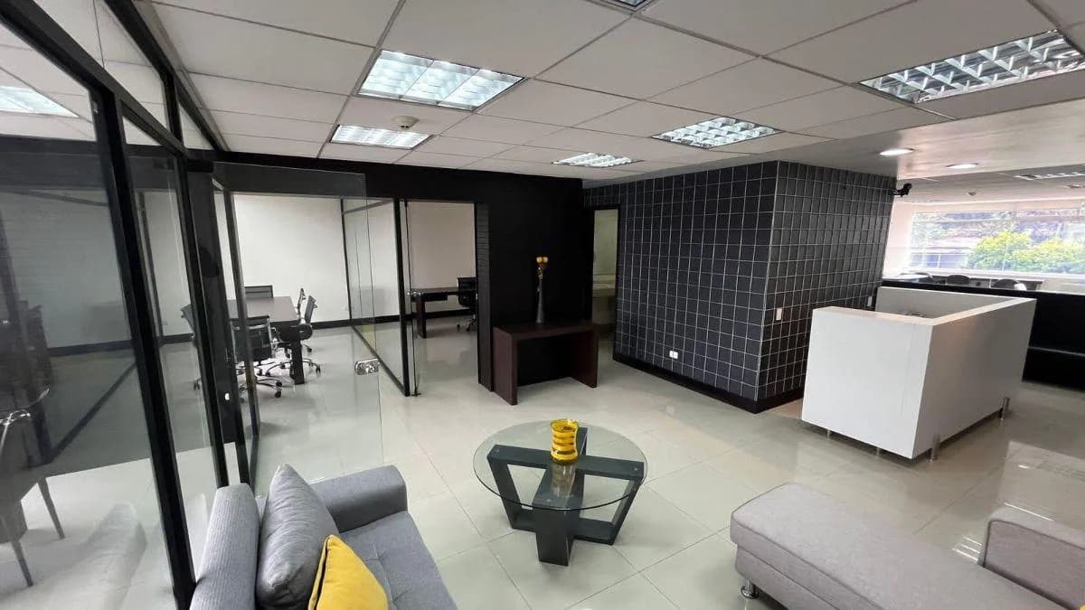 Se Vende Oficina Amoblada en Atahualpa, Quito — imagen 5