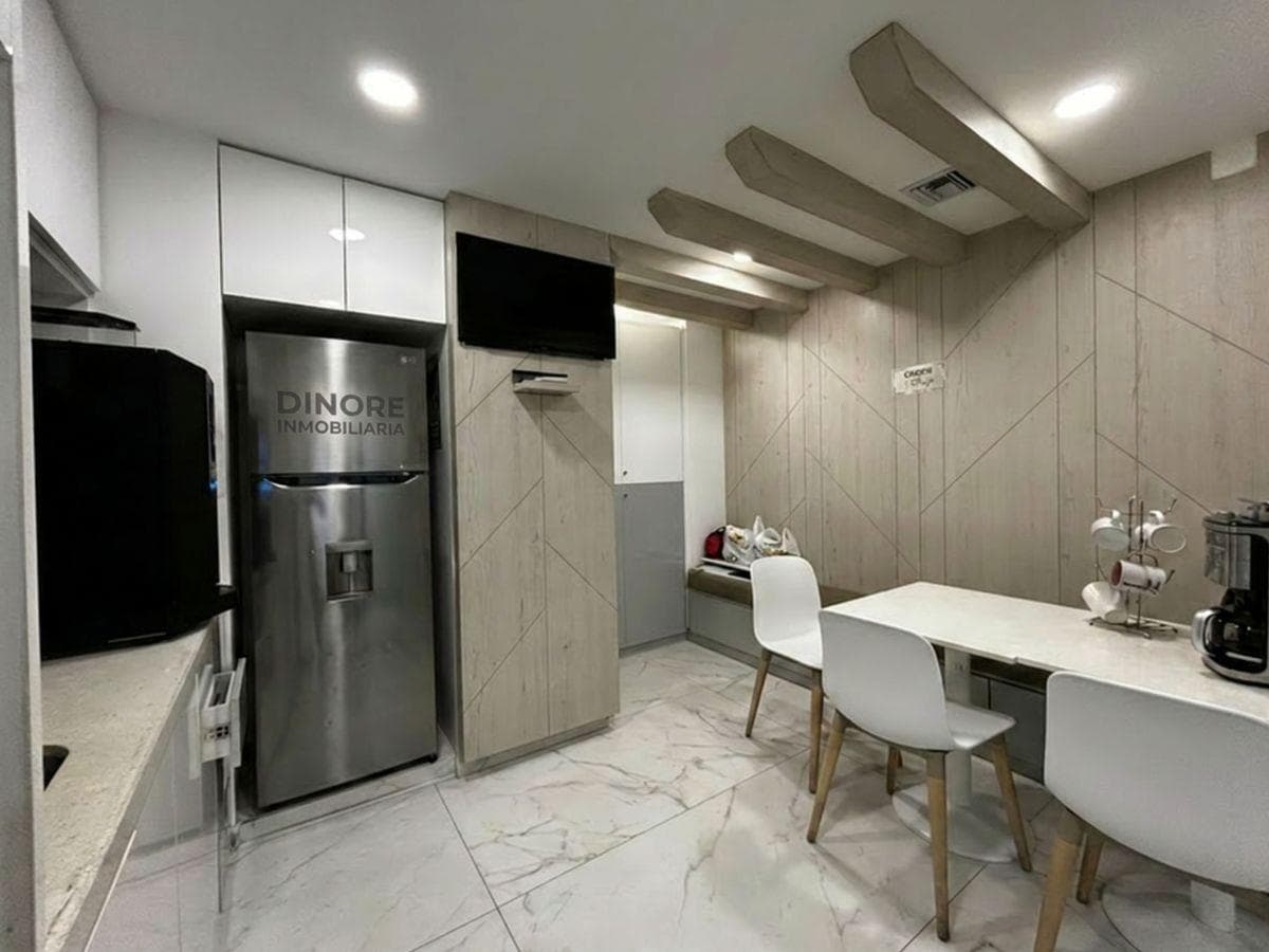 Espectacular Oficina de Venta 300 m² en Puerto Santa Ana, Guayas — imagen 6