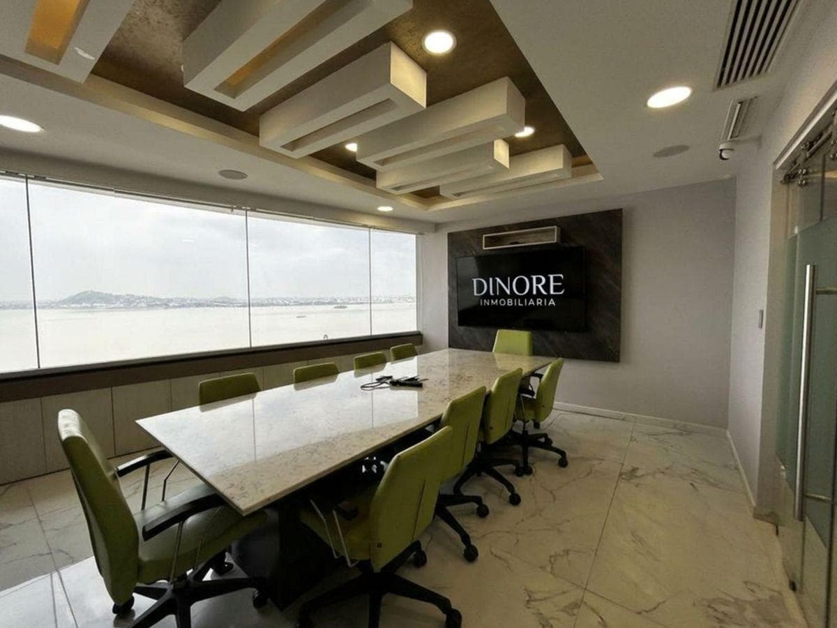 Espectacular Oficina de Venta 300 m² en Puerto Santa Ana, Guayas — imagen 4
