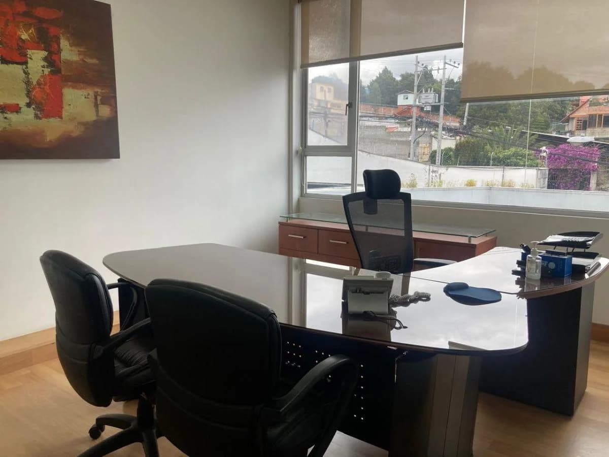 Vendo Oficinas en Zona Industrial — imagen 2