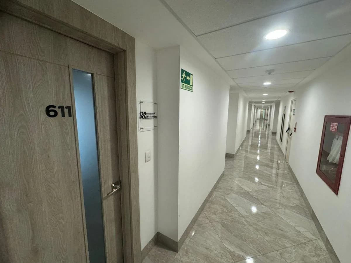 Oficina en Platinum 1 en Ciudad Millenium en La Aurora, Guayas — imagen 2