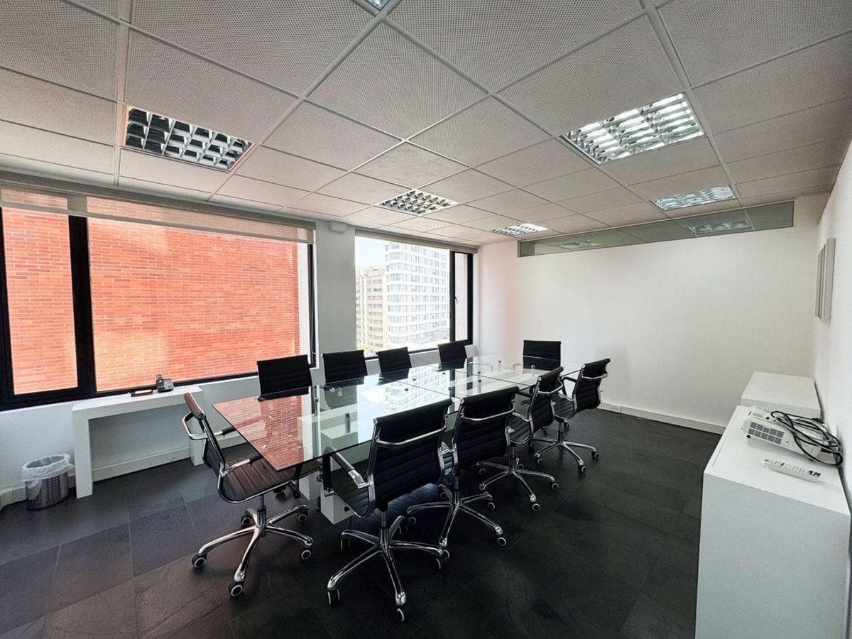 Oficina en Venta 279 m² Edif. Concorde Av12 Octubre — imagen 8
