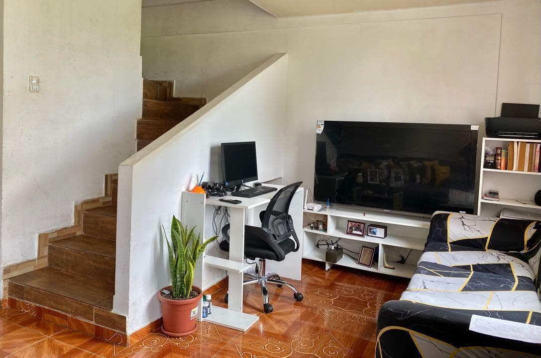 Turubamba, Casa en Venta, 145 m² — imagen 2