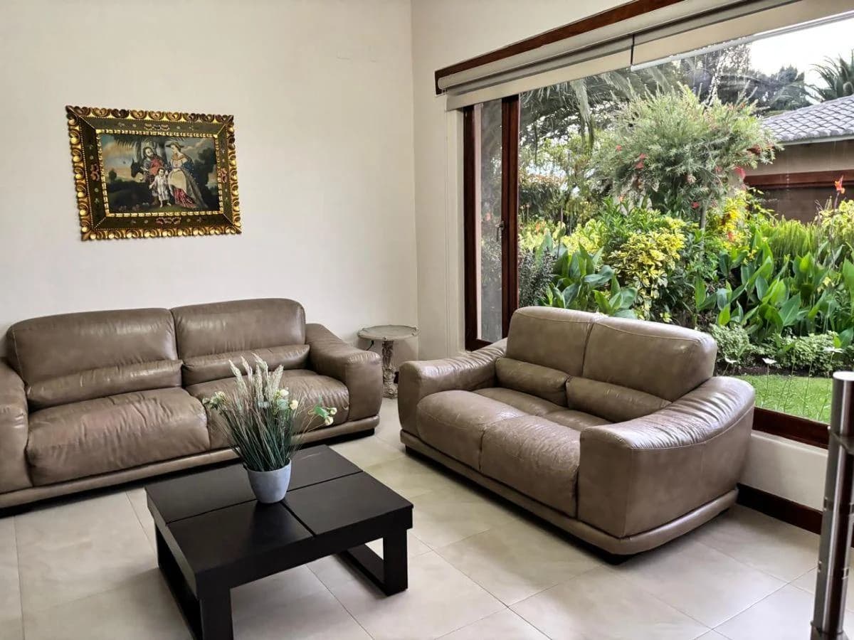 Vendo Casa de Una Sola Planta en Pakakuna de Oportunidad — imagen 2