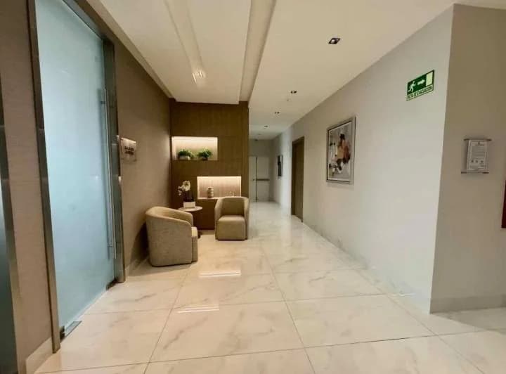 Oficinas en Venta 73 m² - Edif. Torre Millenium, Av Francisco de Orellana - Guayaquil, Guayas — imagen 1