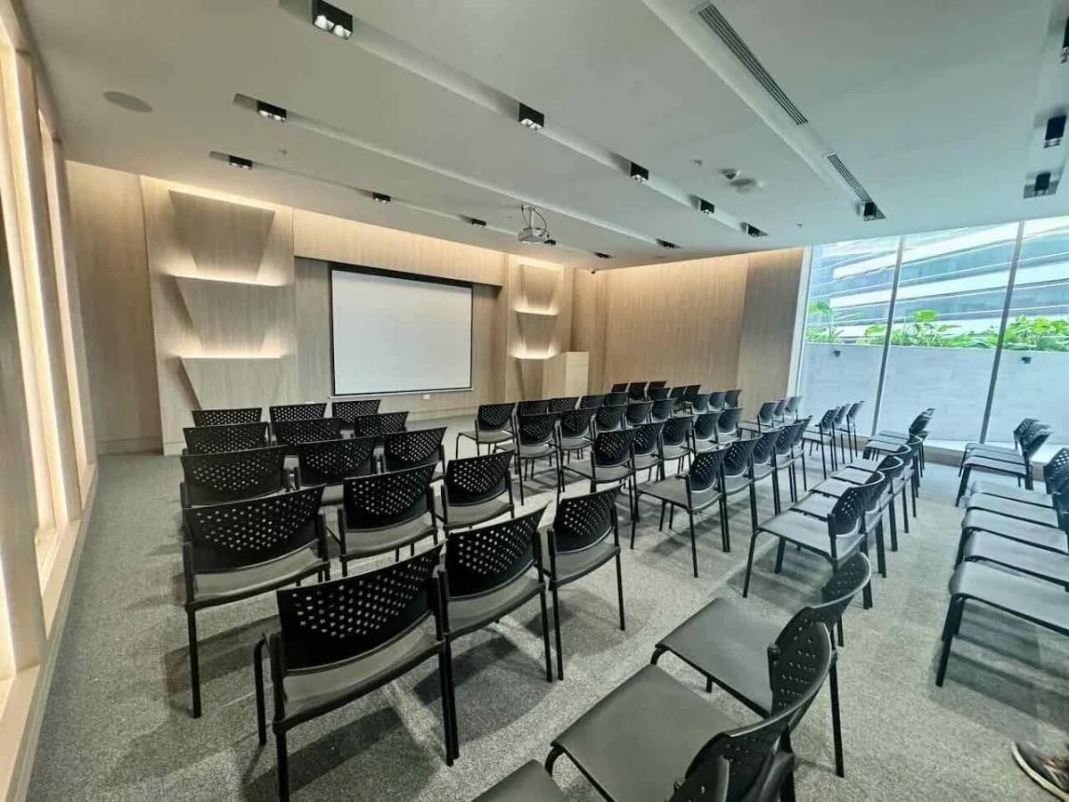 Oficinas en Venta 73 m² - Edif. Torre Millenium, Av Francisco de Orellana - Guayaquil, Guayas — imagen 5