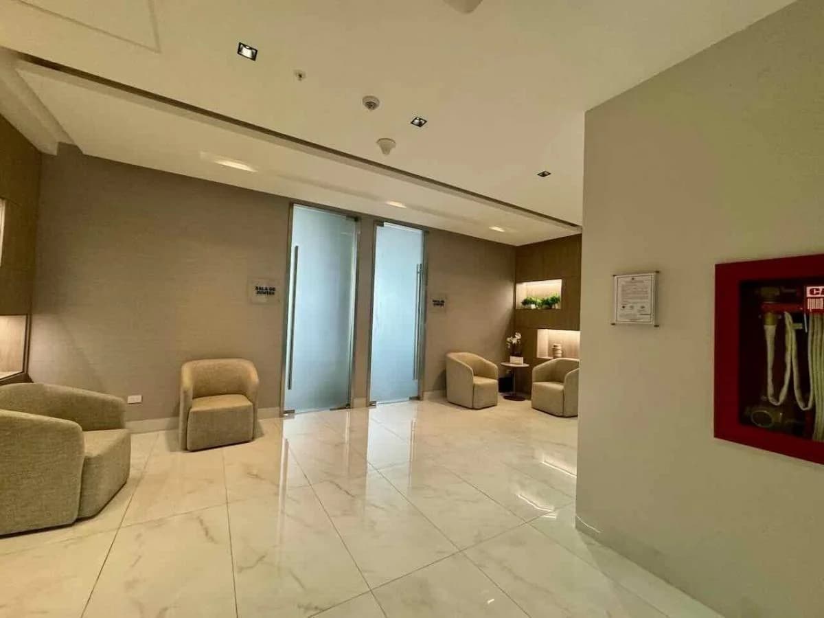Oficinas en Venta 73 m² - Edif. Torre Millenium, Av Francisco de Orellana - Guayaquil, Guayas — imagen 4