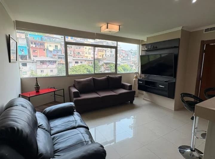 Suite en Venta, Riverfront I, Puerto Santa Ana, Maxb, Guayas — imagen 1