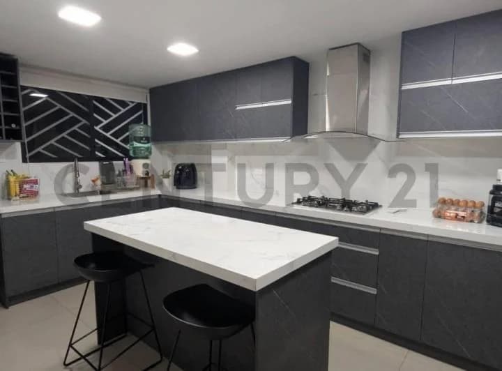 Venta de Casa en Samanes, Norte de Guayaquil, Guayas — imagen 1
