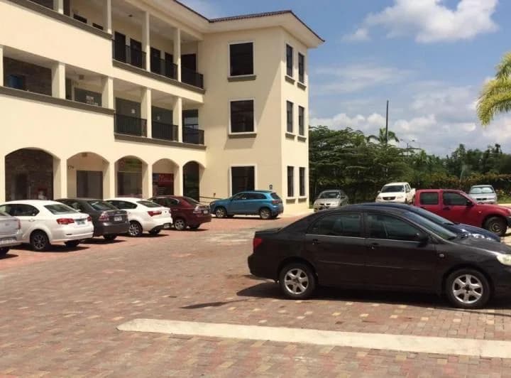 Venta - Alquiler Oficina 72 m² - Edificio Sambocity - Vía a Samborondón, Guayas — imagen 1