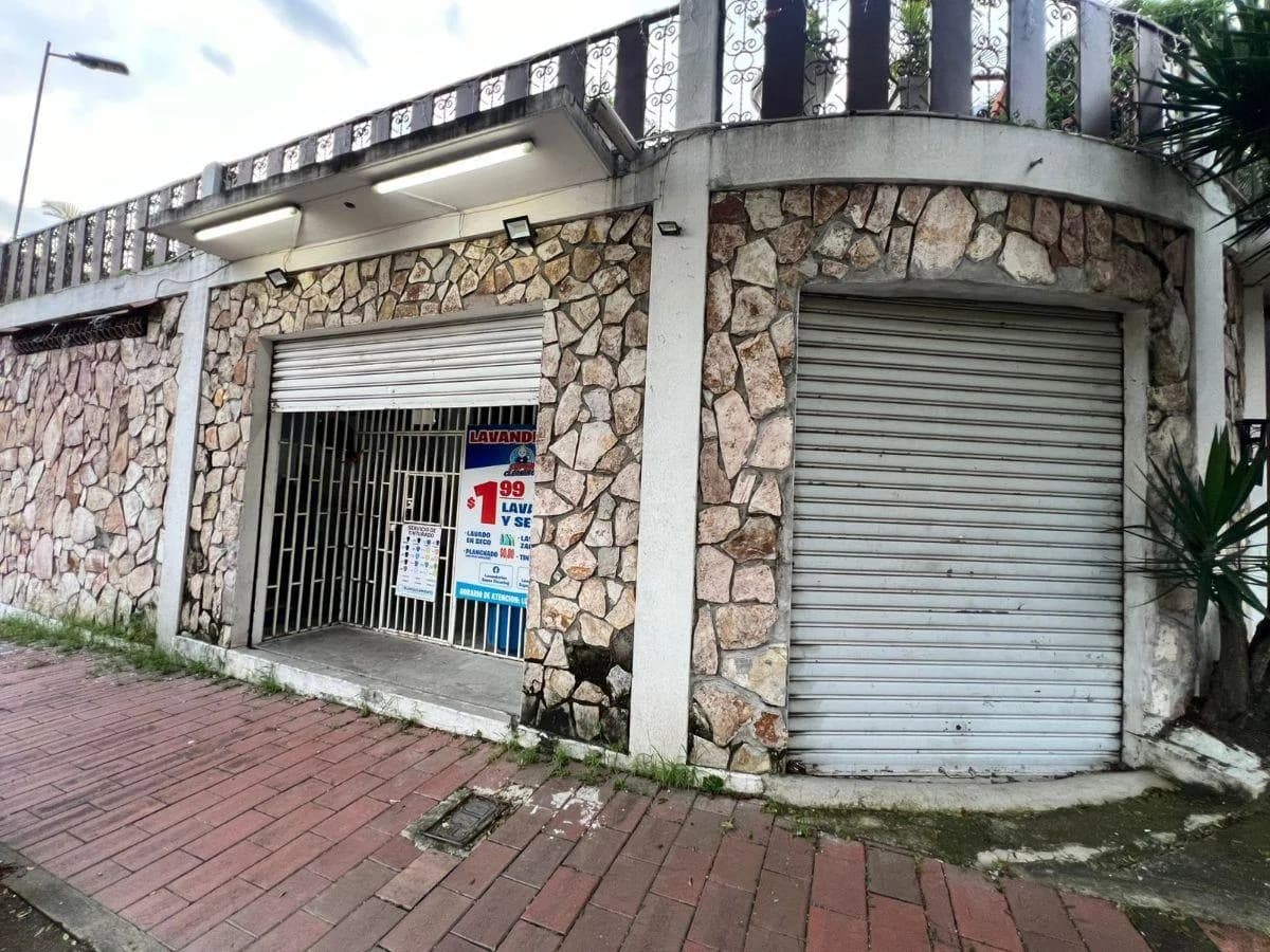 Oportunidad Única – Casa Rentable con Locales Comerciales en Ceibos (Gim), Guayas — imagen 5