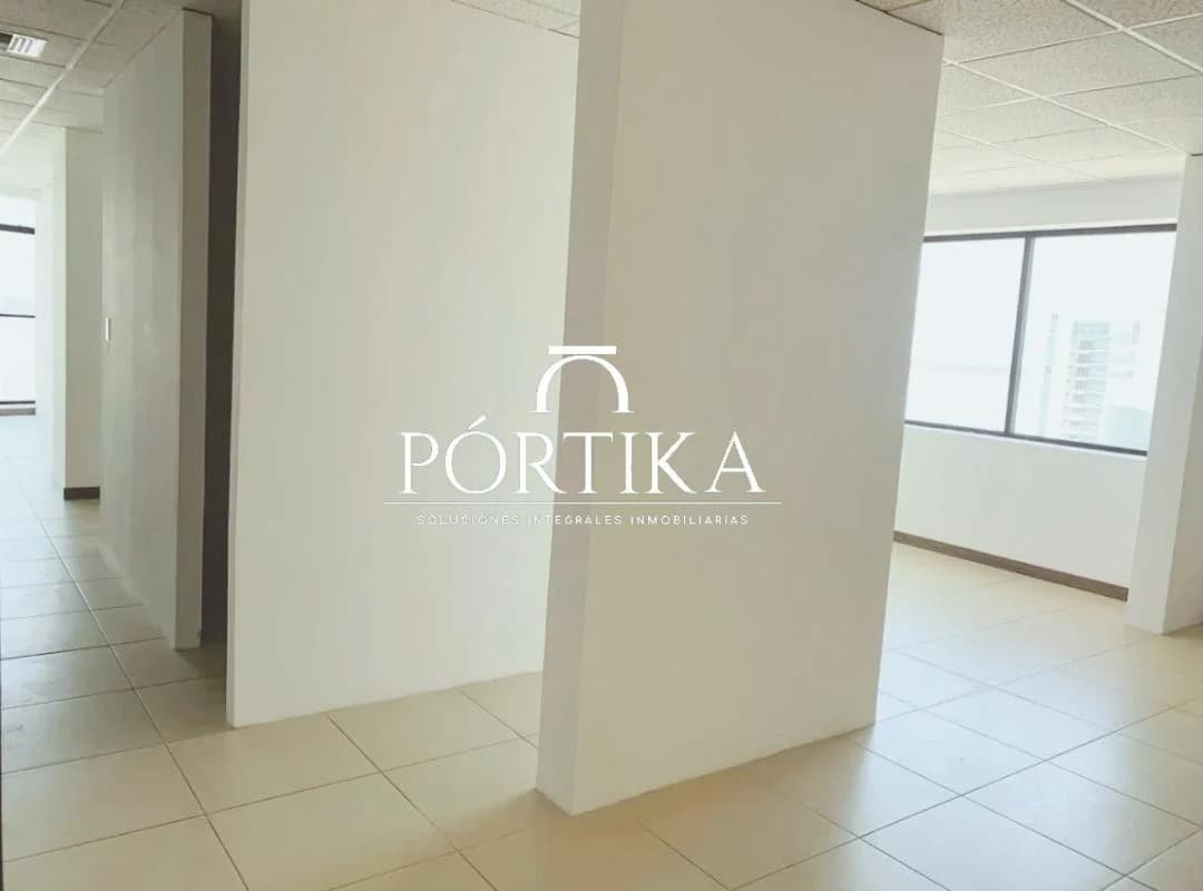 Venta Oficina - Emporium - Puerto Santa Ana, Guayas — imagen 9