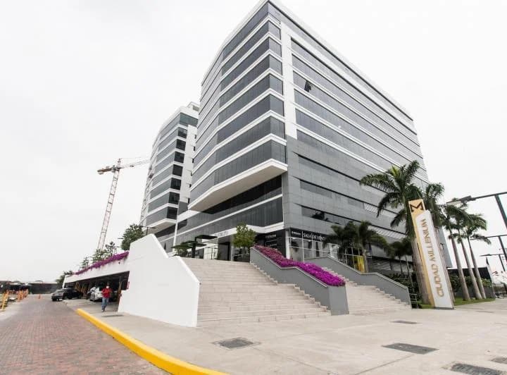 Oficina en Venta Millenium Via a Daule, Guayas — imagen 1