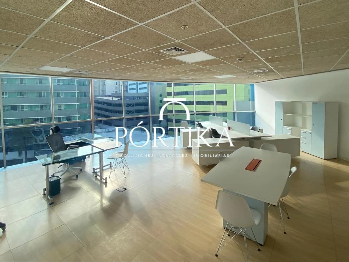 Venta Oficina Amoblada - 100 Bp - Zona Mall del Sol, Guayas — imagen 2
