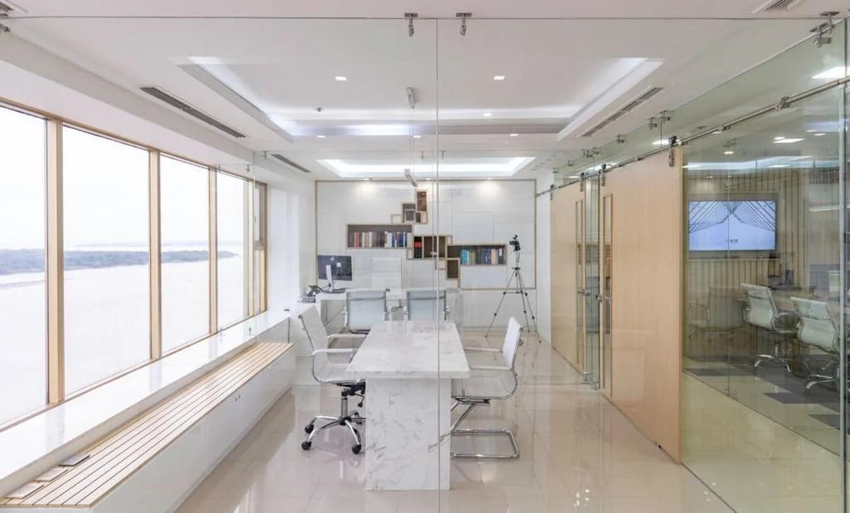 Edificio La Previsora - Oficina Comercial de 120 m² en Venta y Alquiler, Centro de Guayaquil, Guayas — imagen 4