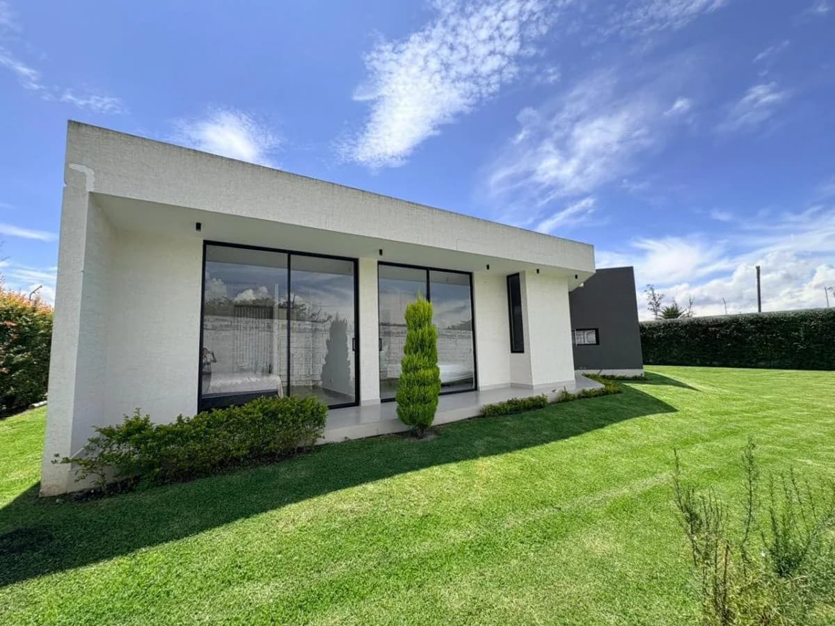Casa en Venta Guayabamba 2549 m² Sector Bello Horizonte — imagen 5