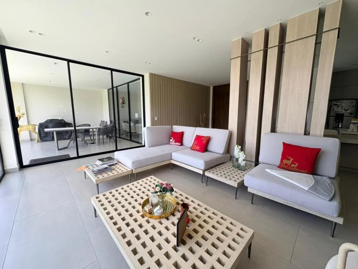 Casa en Venta Guayabamba 2549 m² Sector Bello Horizonte — imagen 4