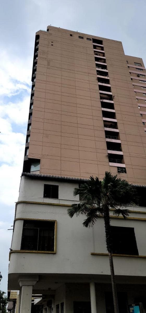En Venta Oficina #2 Edificio Finasur - Av 9 de Octubre - Mae. Recalde, Guayas — imagen 7