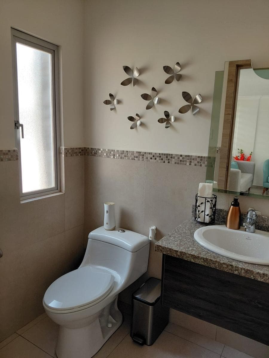 Linda y Funcional Casa Dentro de Conjunto Cerca a Vías Principales, Tumbaco Pr — imagen 8