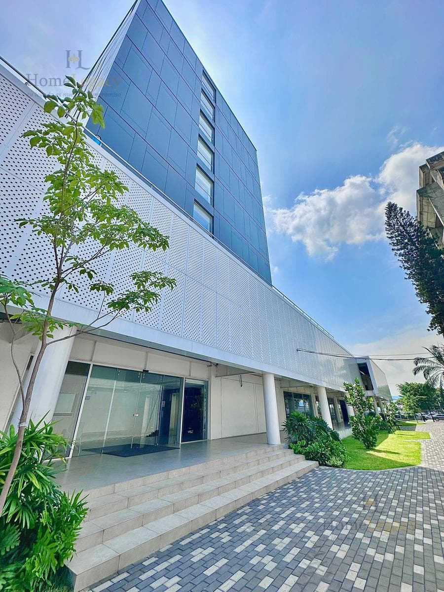 Venta de Oficina en Edificio Empresarial Ideal Para Inversión Mn, Guayas — imagen 10