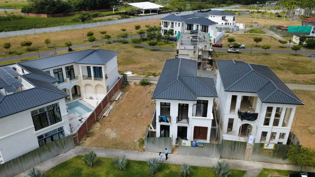 Casa de 250 m² Dos Plantas Samborondos Aires del Norte a Estrenar, Guayas — imagen 2