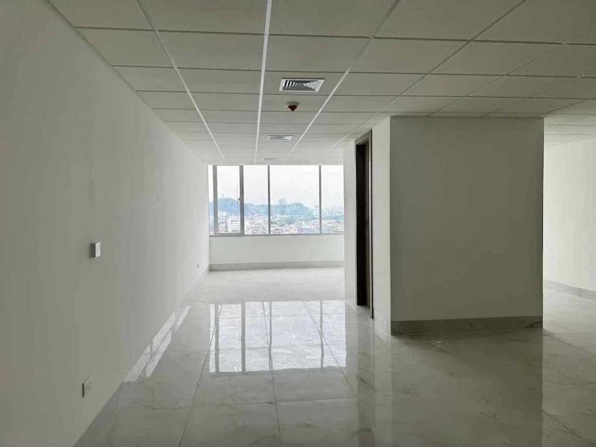 Av Francisco de Orellana. Torre Millenium. Estrene Oficina, Guayas — imagen 10