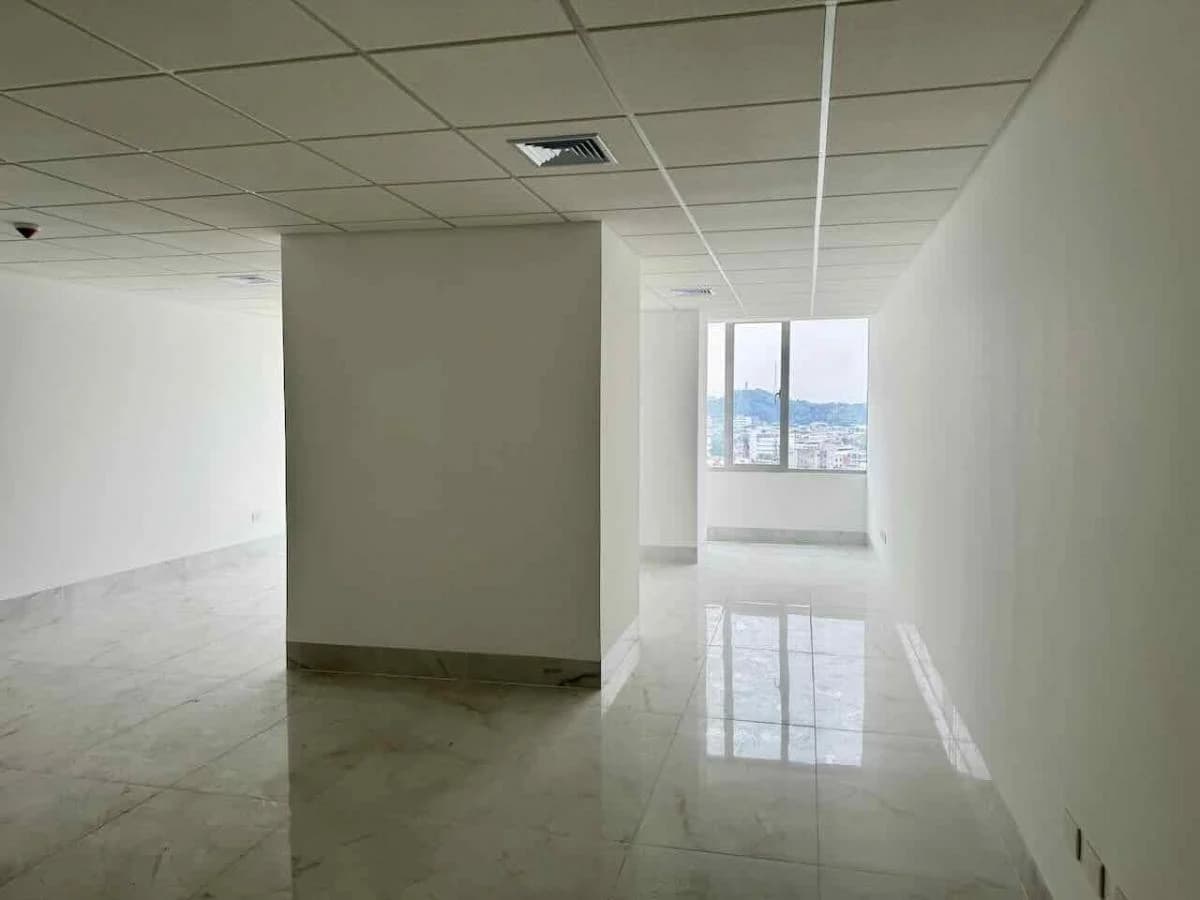 Av Francisco de Orellana. Torre Millenium. Estrene Oficina, Guayas — imagen 9
