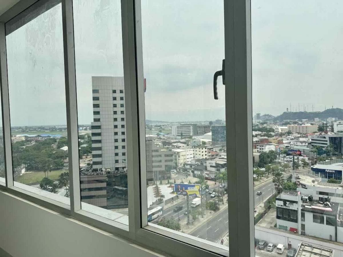 Av Francisco de Orellana. Torre Millenium. Estrene Oficina, Guayas — imagen 8