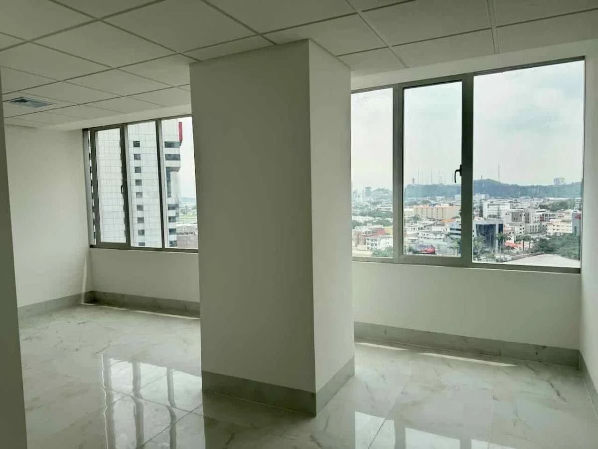 Av Francisco de Orellana. Torre Millenium. Estrene Oficina, Guayas — imagen 7