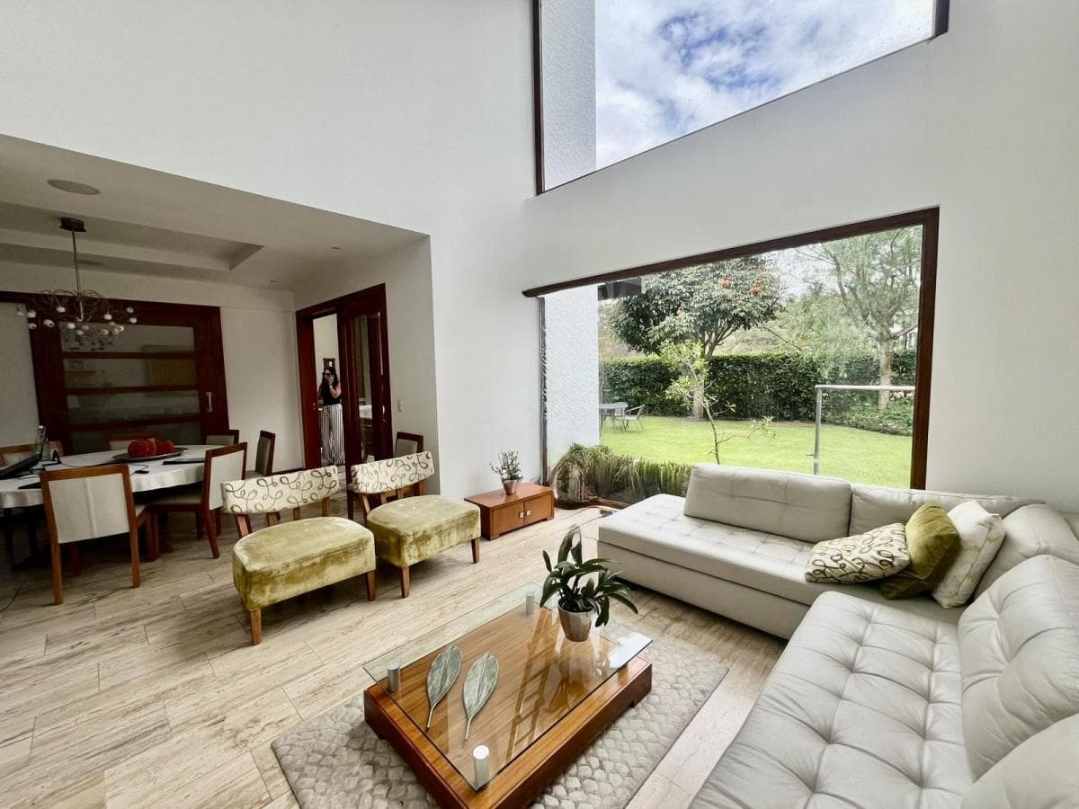Linda Casa Dentro de Urbanización — imagen 10