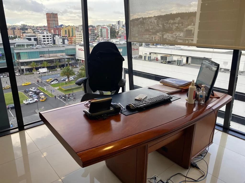 República del Salvador - Excelente Oficina con Vista y Acabados de Lujo — imagen 3